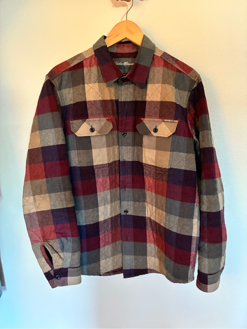 Eddie Bauer Quilted Flannel Shirt Jacket Shacket Medium Maroon Tan Blue Plaid